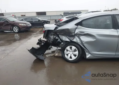 2016 Hyundai Elantra Se/Sport/Limited from USA, damaged, VIN 5NPDH4AE3GH742613